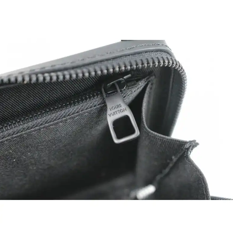Official Brother Sam LV 205B570034 Bags 0728